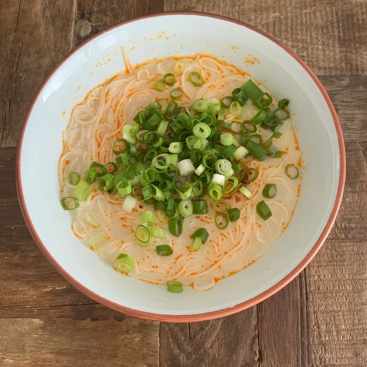 豆乳と食べるラー油で＊坦々風そうめん